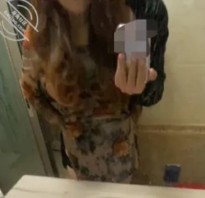海角社区・趁老婆不在家大姨子主动穿旗袍勾引我操她骚穴?2026-110-4-4